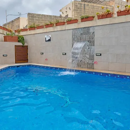 Holiday home With Private Pool In Gozo Xewkija