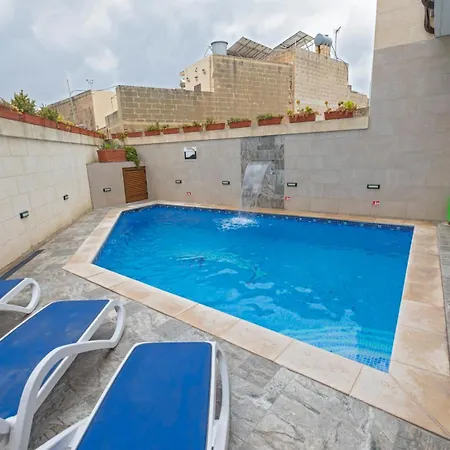 With Private Pool In Gozo 休吉让