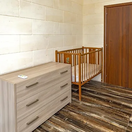 With Private Pool In Gozo Feriehus Xewkija